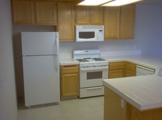2806 N Zachary St, Visalia, CA 93291