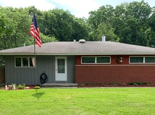 606 Pearson Rd, Porter, IN 46304