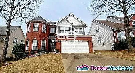 Spacious 4-Bedroom Home in a Desirable Swim, Tennis & Lake Community! — Photo 1
