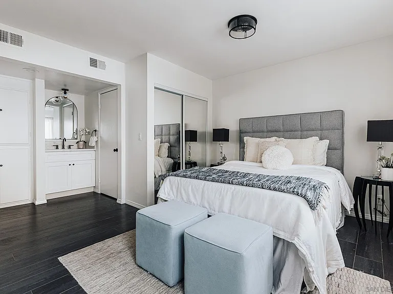 4652 Don Lorenzo Dr #A — Photo 11
