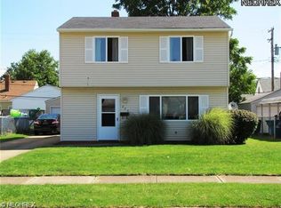 275 E 329th St, Eastlake, OH 44095