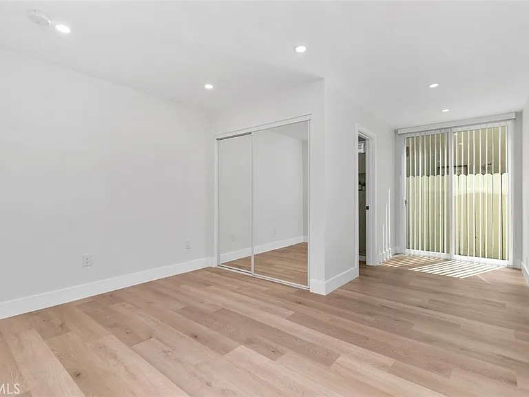 3871 Hendrix St — Photo 16