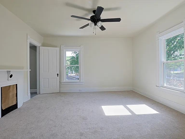 6118 Prentice St — Photo 40