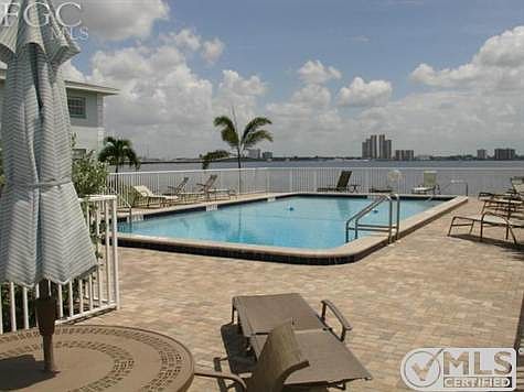 1st image of 3322 N Key Dr #3