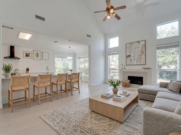 558 Presidio Dr, Rockwall, TX 75087