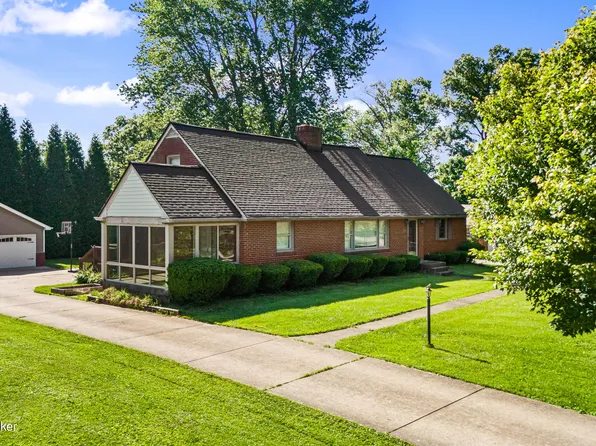 218 Dorchester Rd, Louisville, KY 40223