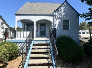 1120 E Main St, Grass Valley, CA 95945
