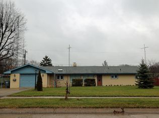 2817 Thayer Dr, Saint Joseph, MI 49085