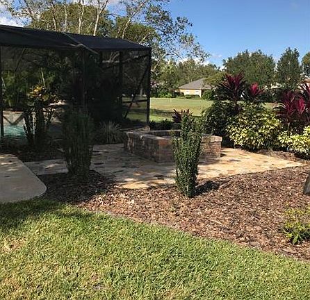 4th image of 945 Niblick Dr
