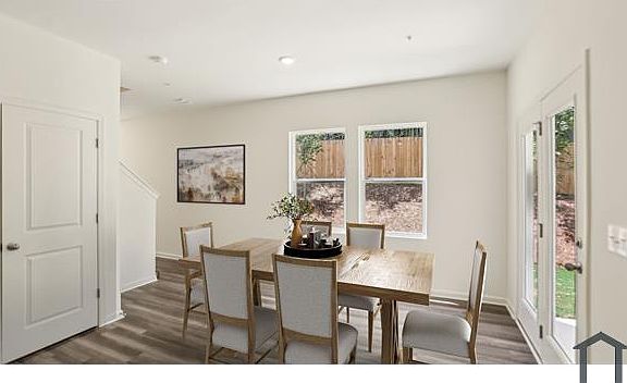 4th image of 2606 Red Hawk Ln #2606