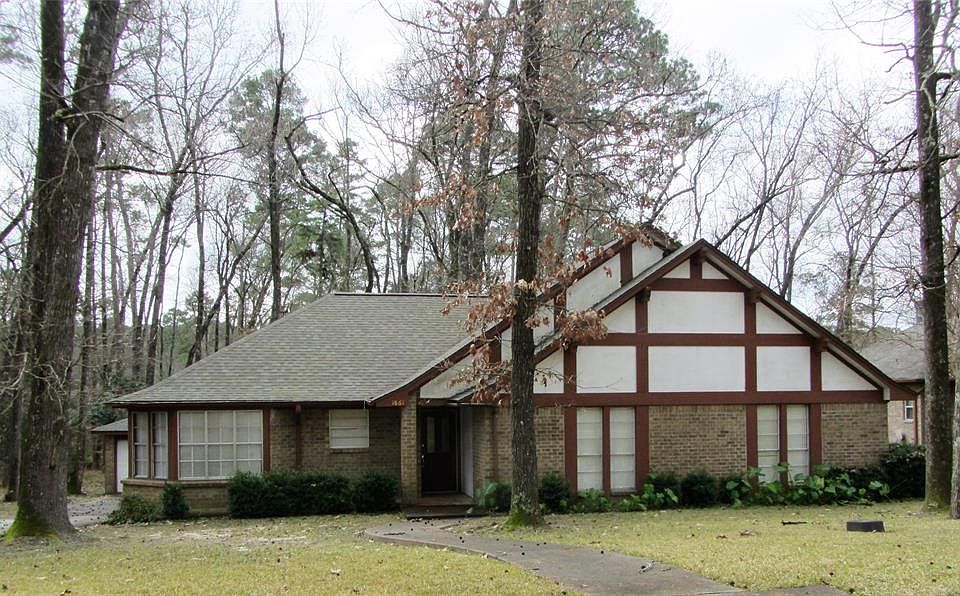 1st image of 1861 Green Briar Dr