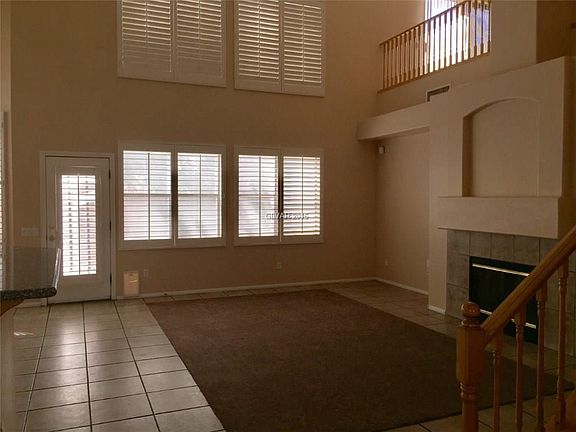 4th image of 9905 Dusty Winds Ave