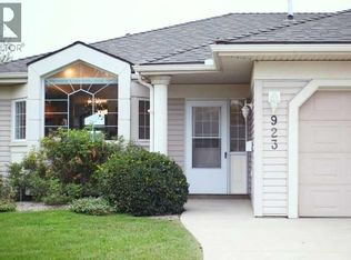 923 Nativity Bay, Rocky View County, AB T1X1R1