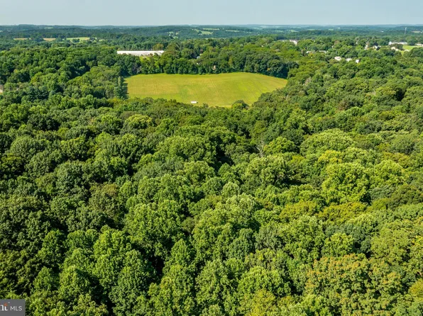 1617 Glenside Rd, West Chester, PA 19380