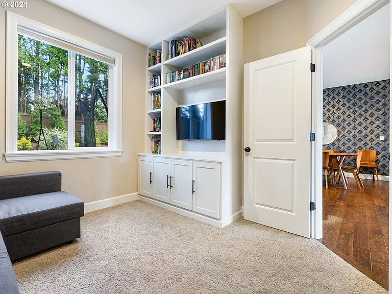 downstair_room