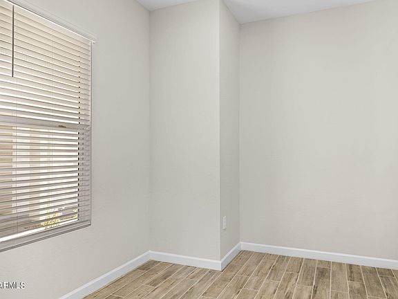 5th image of 17337 N 50TH Way