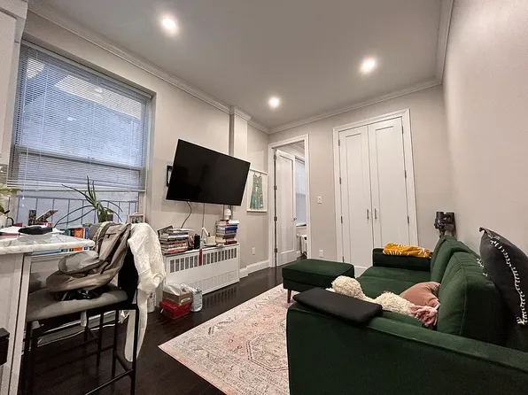 226 West 78th Street image 1 of 6