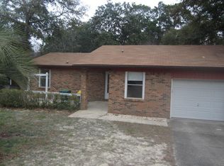 575 Woodlow Rd, Niceville, FL 32578