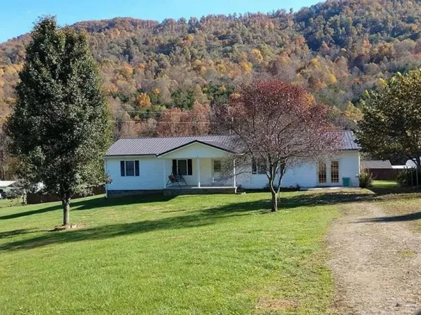 1263 Middle Wallens Creek Rd, Duffield, VA 24244