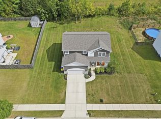 3304 Blue Grouse St, Valparaiso, IN 46383