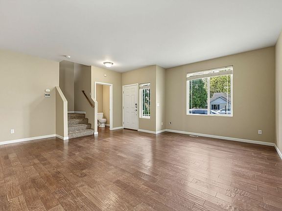 4th image of 1620 Craig Rd SE