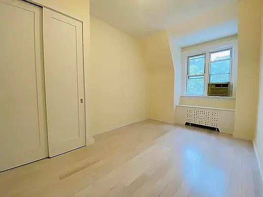 Rented by Aventana | media 8