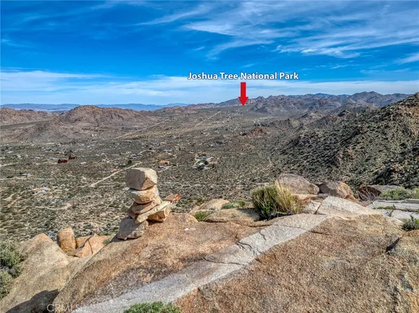 8900 Sunset Rd, Joshua Tree, CA 92252