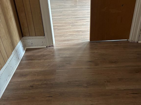 2nd image of 588 Park Ave APT 3