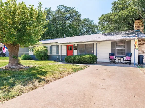 2012 S Walnut St, Brady, TX 76825