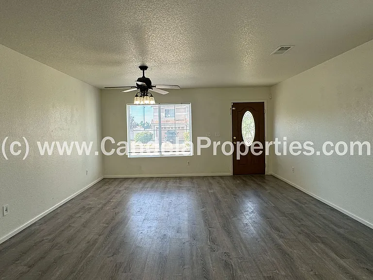 8008 Firecracker Trl — Photo 6