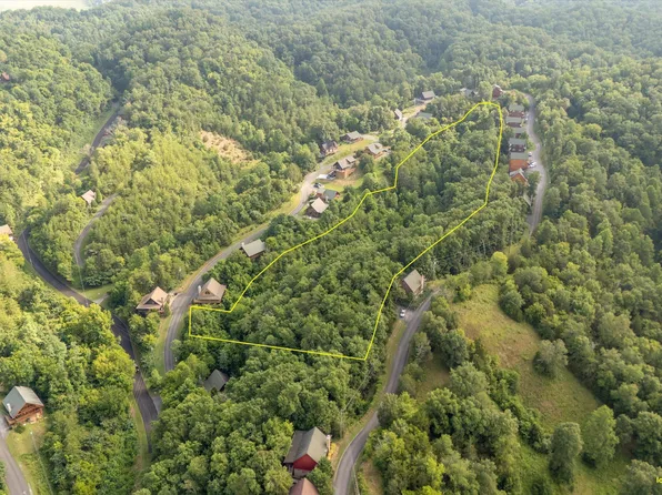 Wingspan Dr, Sevierville, TN 37862
