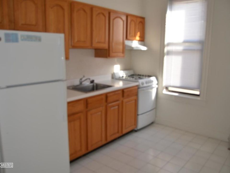 1st image of 3074 32nd St APT 5