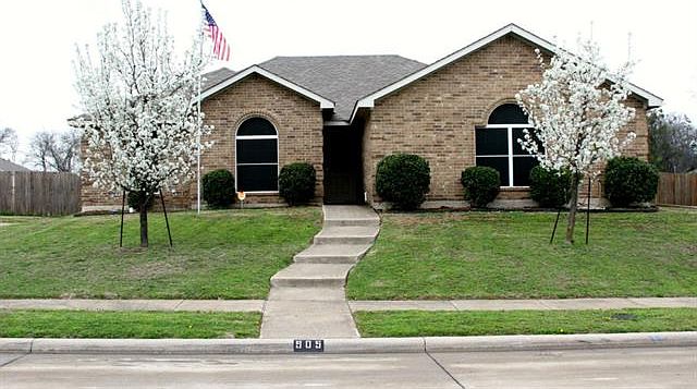 1st image of 905 Sage Meadow Dr