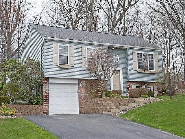 1st image of 529 Chaparral Dr