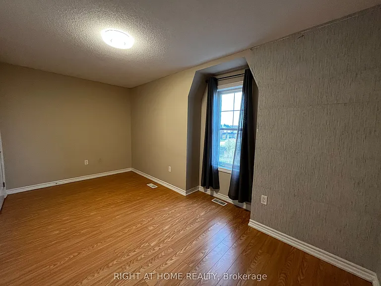 1380 Costigan Rd #128 — Photo 17