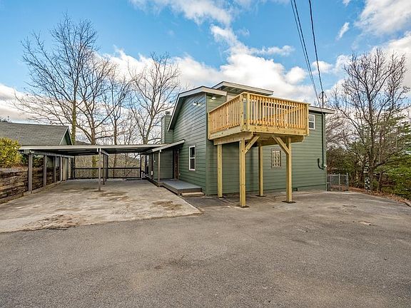 2nd image of 1825 Timber Ridge Way