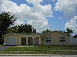 6340 SW 4th St, Margate, FL 33068