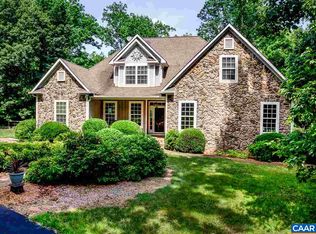 1520 Church Plains Dr, Charlottesville, VA 22901