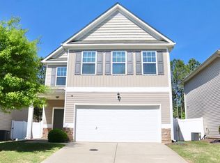 174 Hill Crest Cir, Hiram, GA 30141