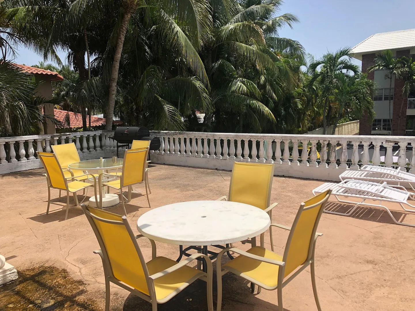 First-Floor Gem Near Fort Lauderdale Beach Move-In Ready — Photo 4