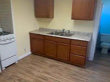 2nd image of 21 Jacokes St APT 2