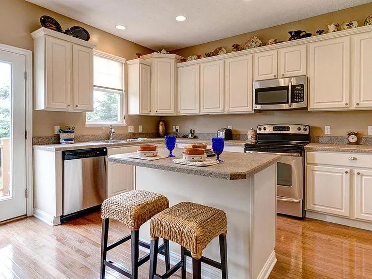 6281 Chetti Dr — Photo 7