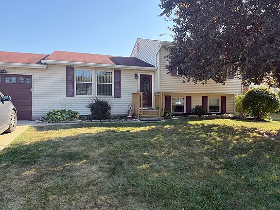2nd image of 8747 Crestwater Dr
