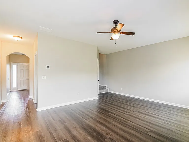 237 Summergate Ln — Photo 6