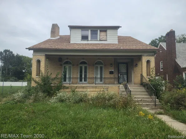 4626 Lakewood St, Detroit, MI 48215