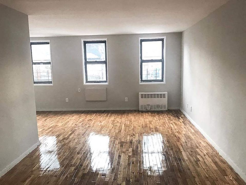 1st image of 8531 120th St APT 1B