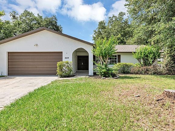 2nd image of 3009 Nicholson Dr