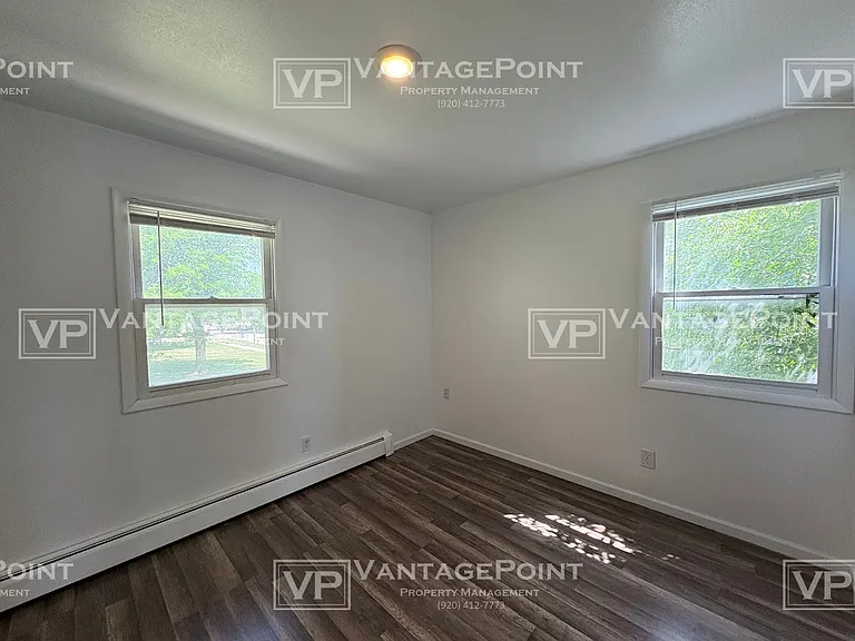 1234 S Erie St #4 — Photo 7