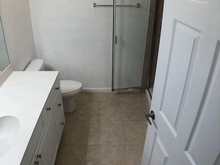 8539 Gate Pkwy W #424 — Photo 19