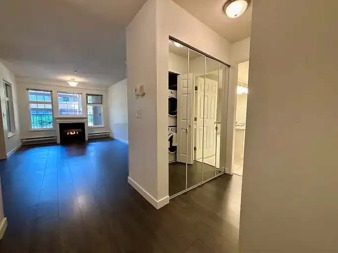 5518 14th Ave #202 — Photo 3
